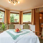 Pinzger Hotel