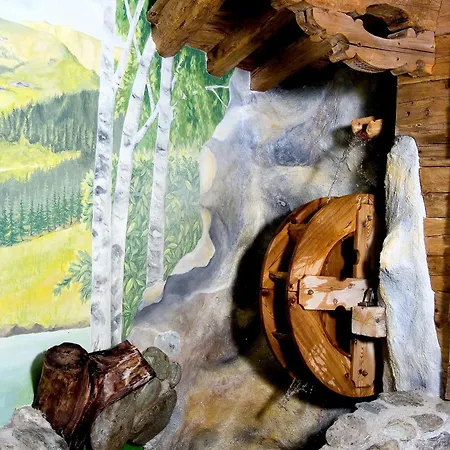 Pinzger Тукс