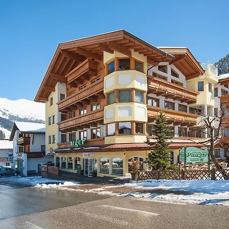 酒店 Pinzger 图克斯