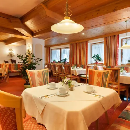 Pinzger 3* 图克斯