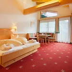 Pinzger Hotel